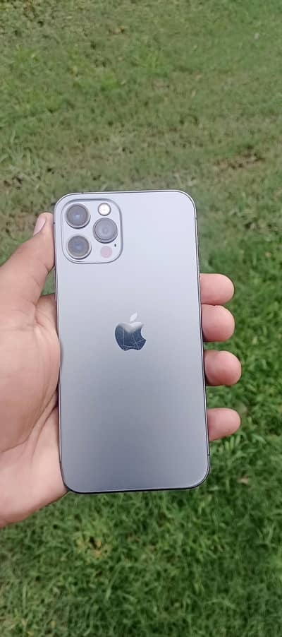 Apple iPhone 12 Pro