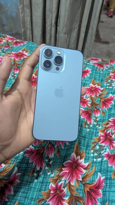 Apple iPhone 13 Pro