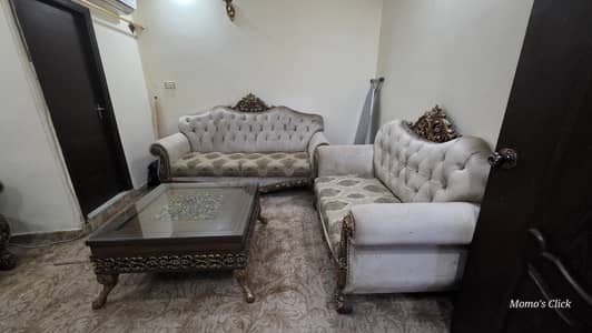 7 seater Sofa with center table 10/10 condition urgent sell