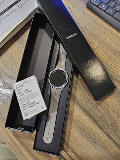 Samsung Galaxy Watch5 Pro 45mm LTE | Original | Complete Box
