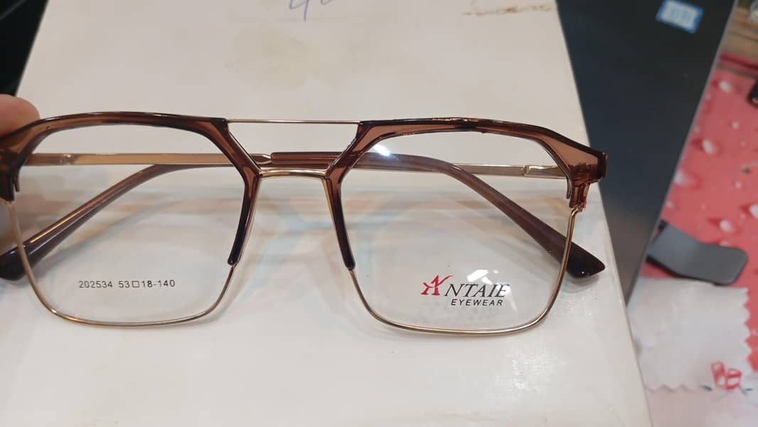 METAL FRAME 3