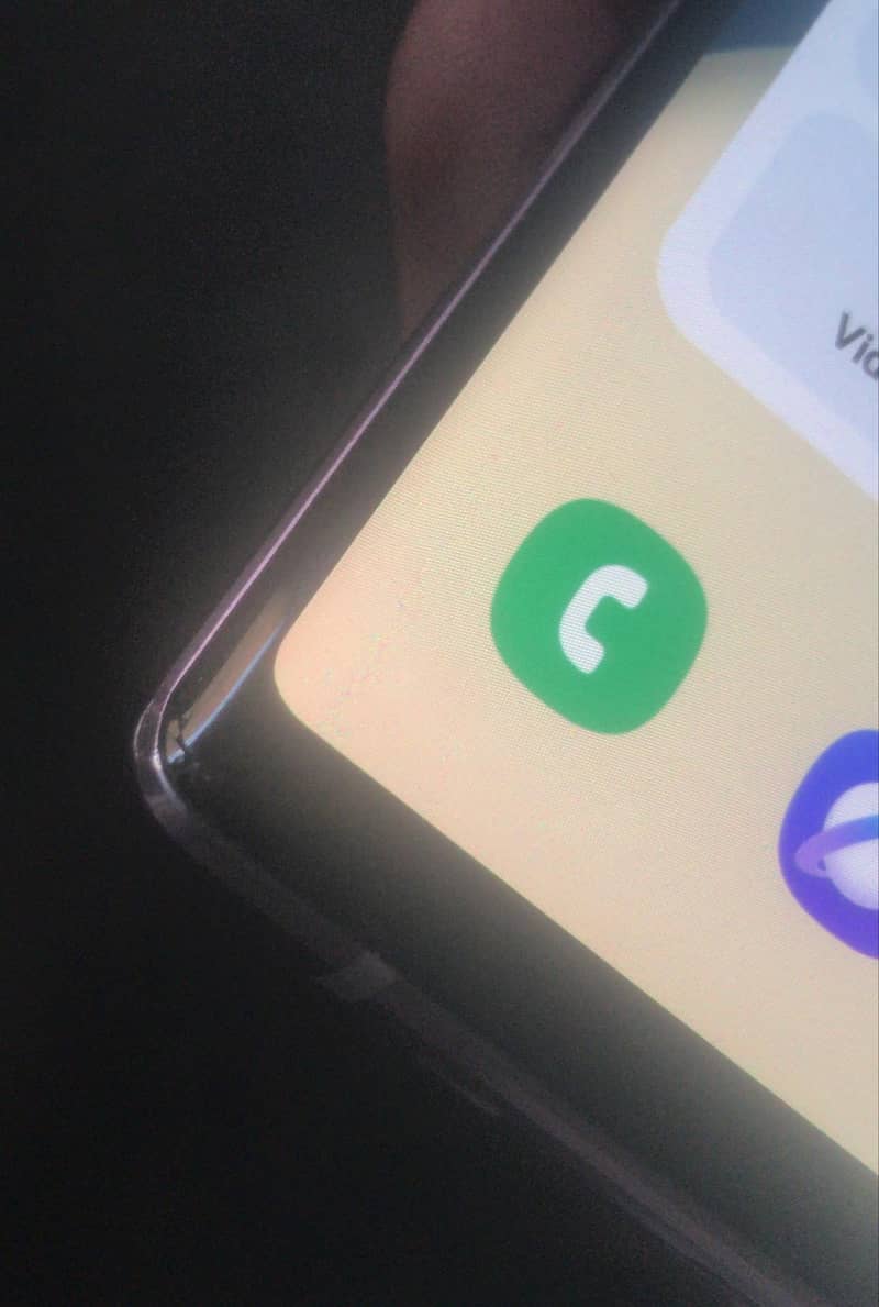 Samsung Mobile Note 9 6