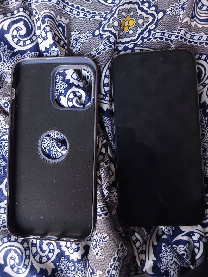 Apple iPhone 14 Pro Max 1