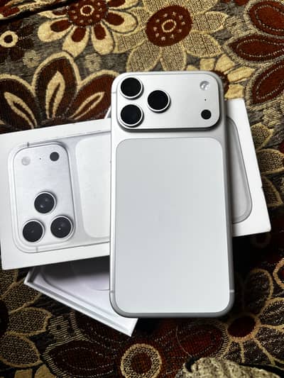 17 pro max silver JV 256 gb