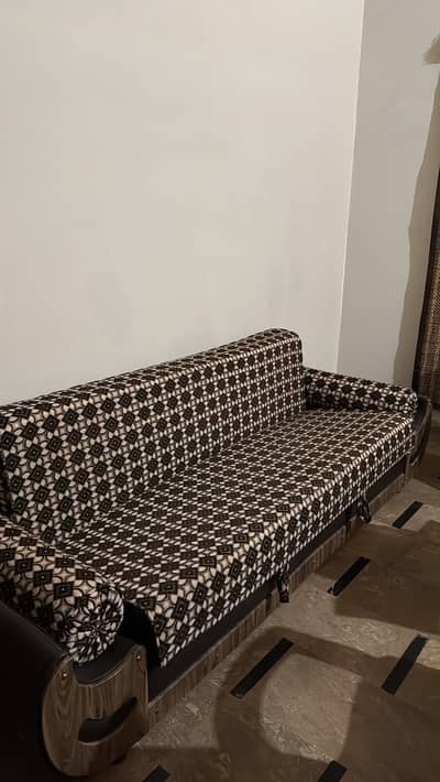 Sofa cumbed