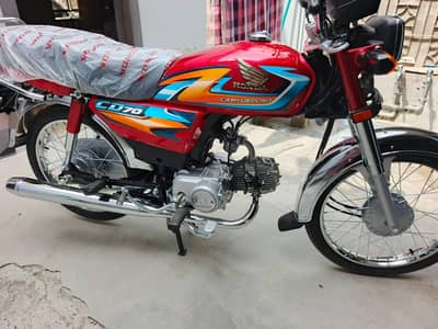 new 2027 bike sara saman sath hai docomnts ps hai