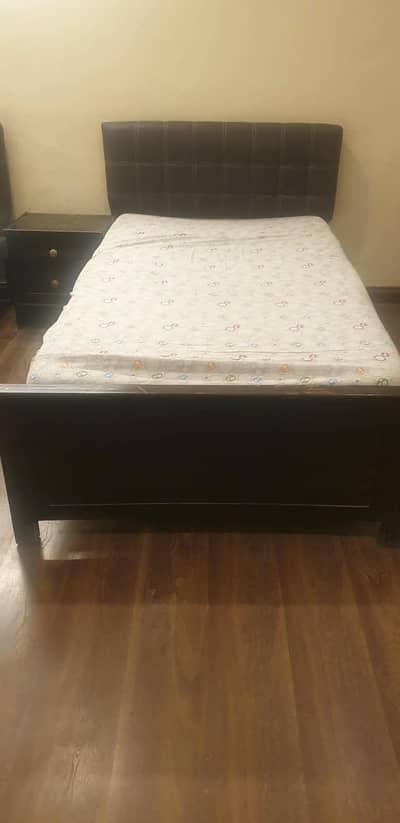 2 single Beds with Mattresses and side tables