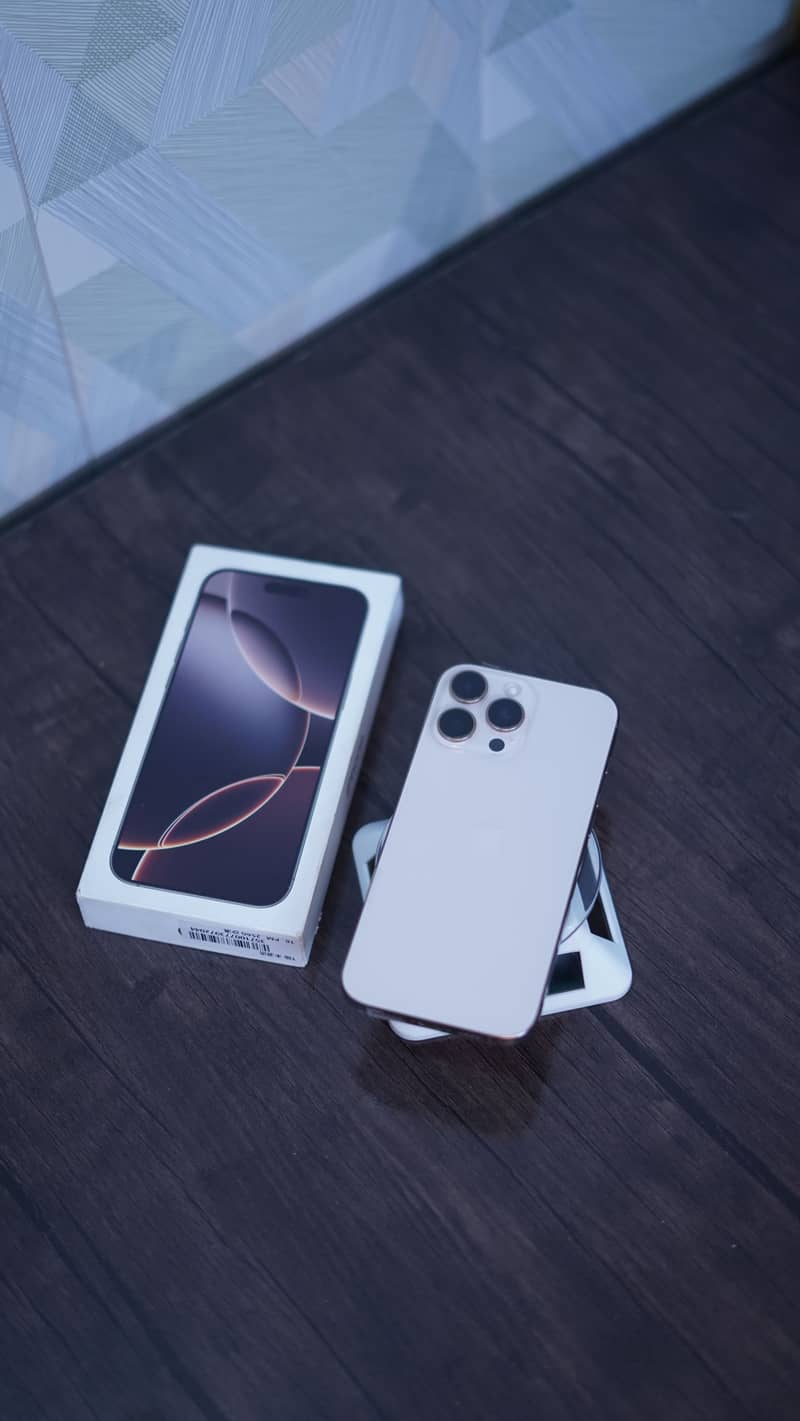 Apple iPhone 16 Pro Max 3