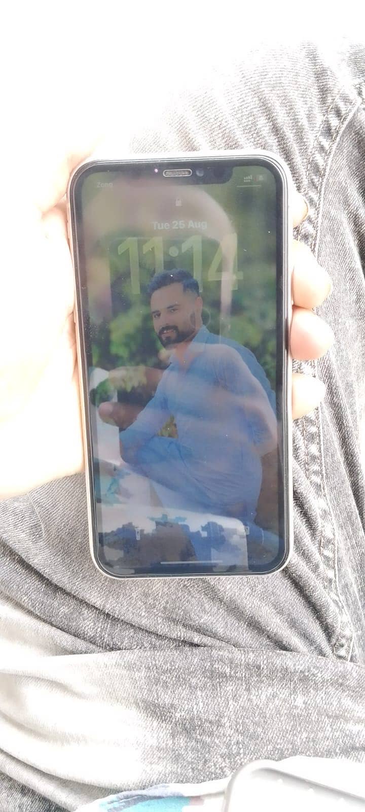 Apple iPhone 11 1