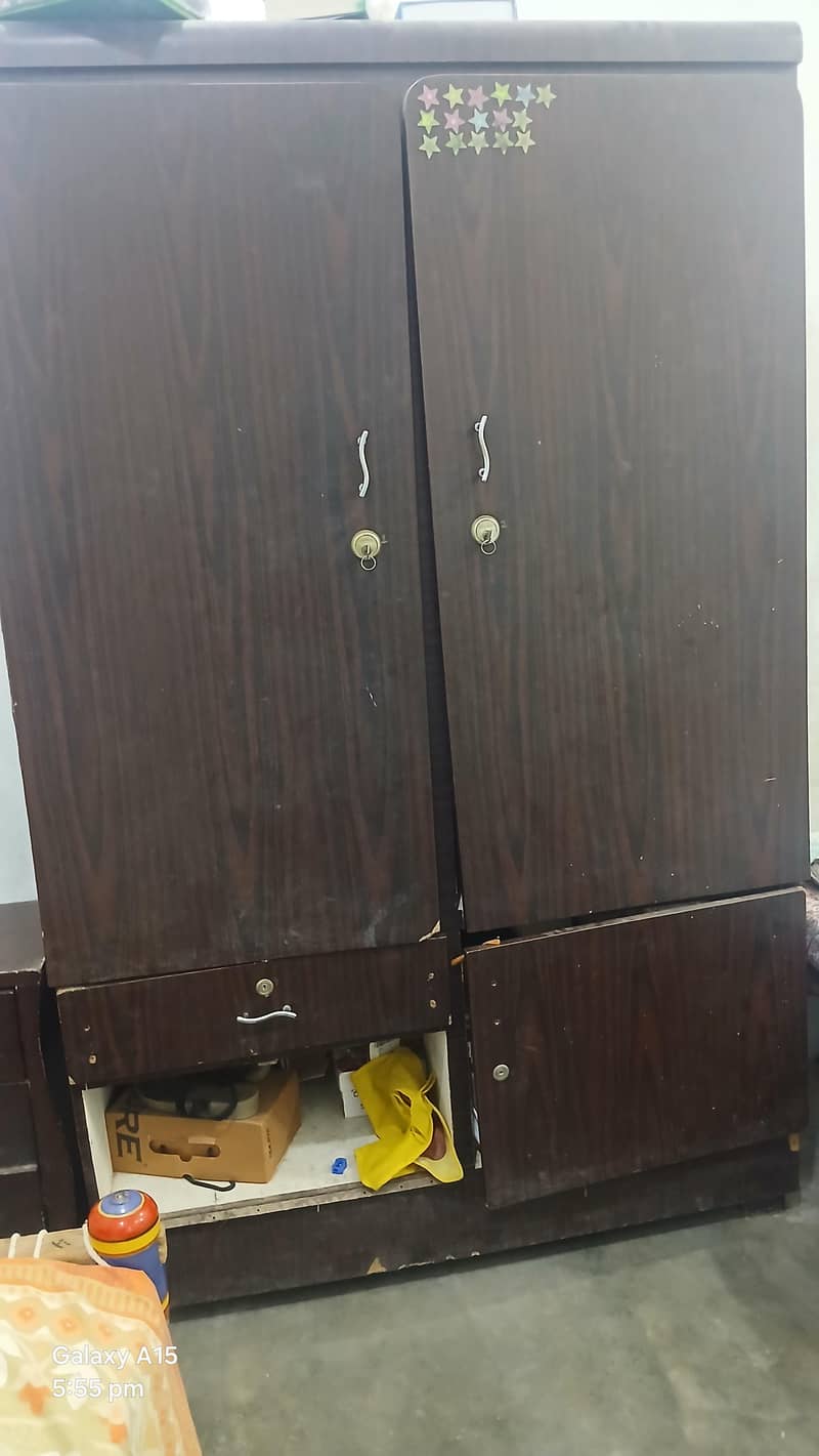 cupboard 0