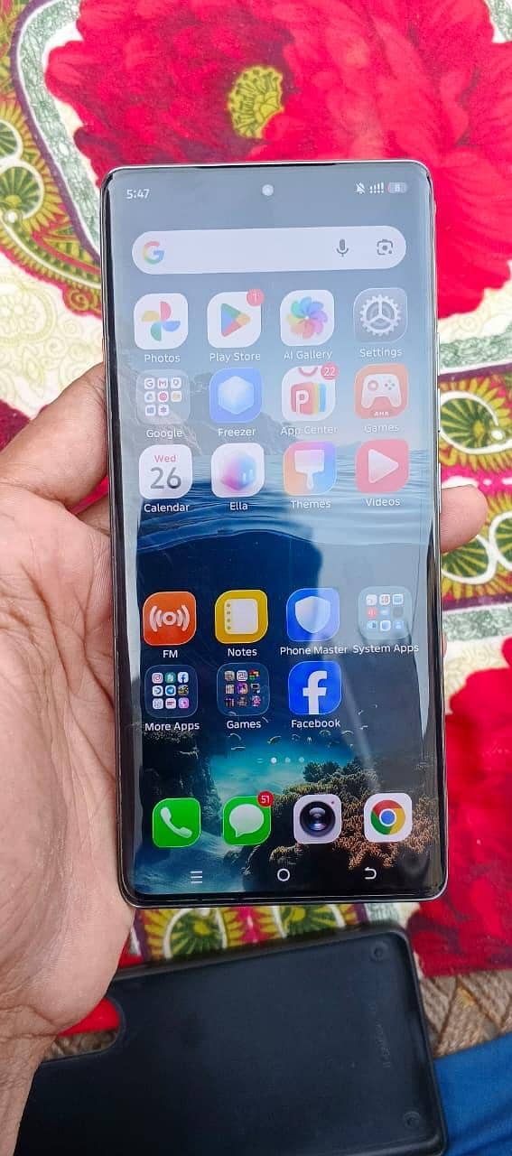 Tecno CAMON 40 Pro 0