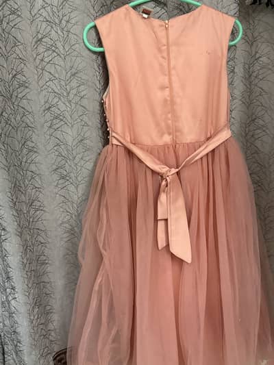 Girls dress