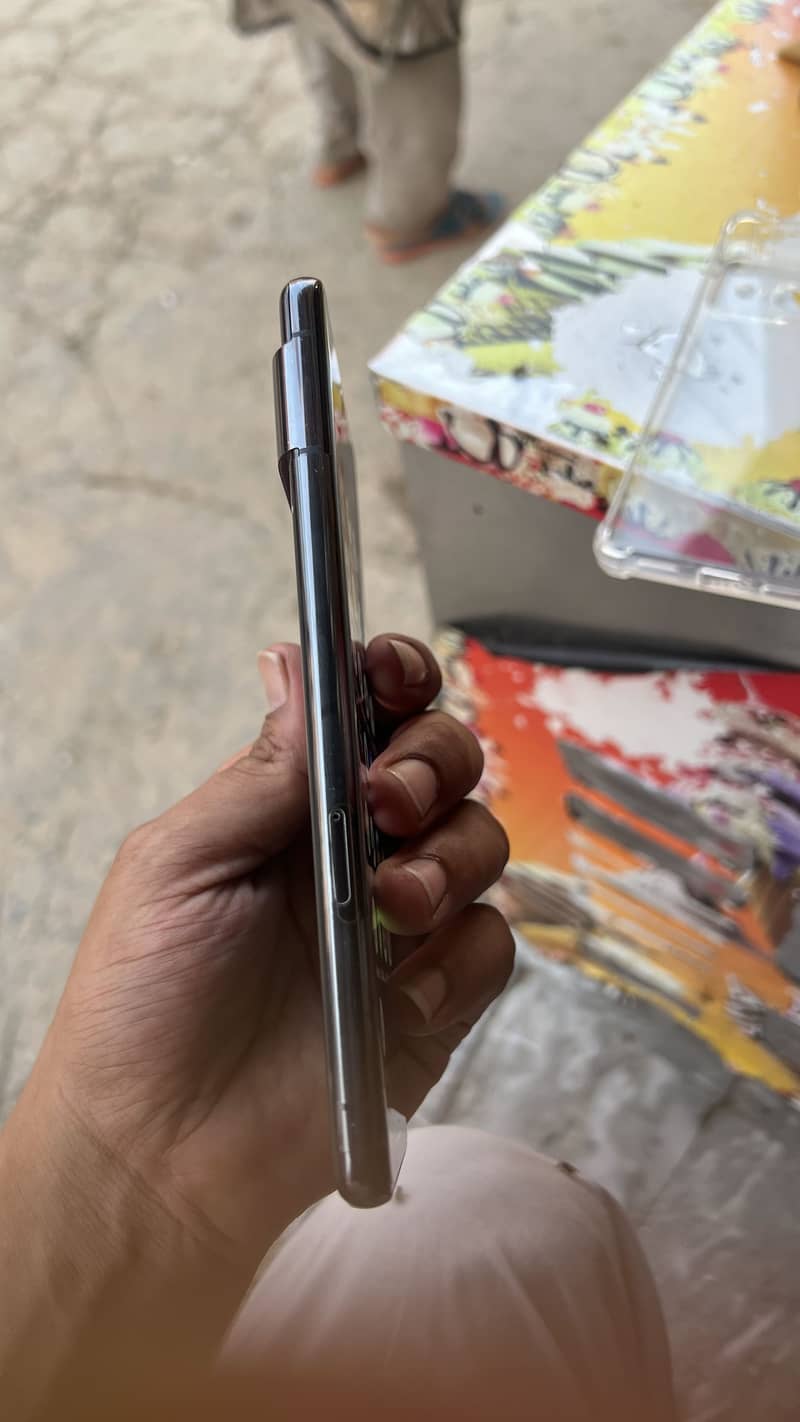 Google pixel 7 pro . 256 5