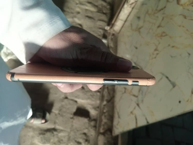 Apple iPhone 11 6