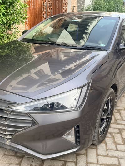 Hyundai Elantra 2021