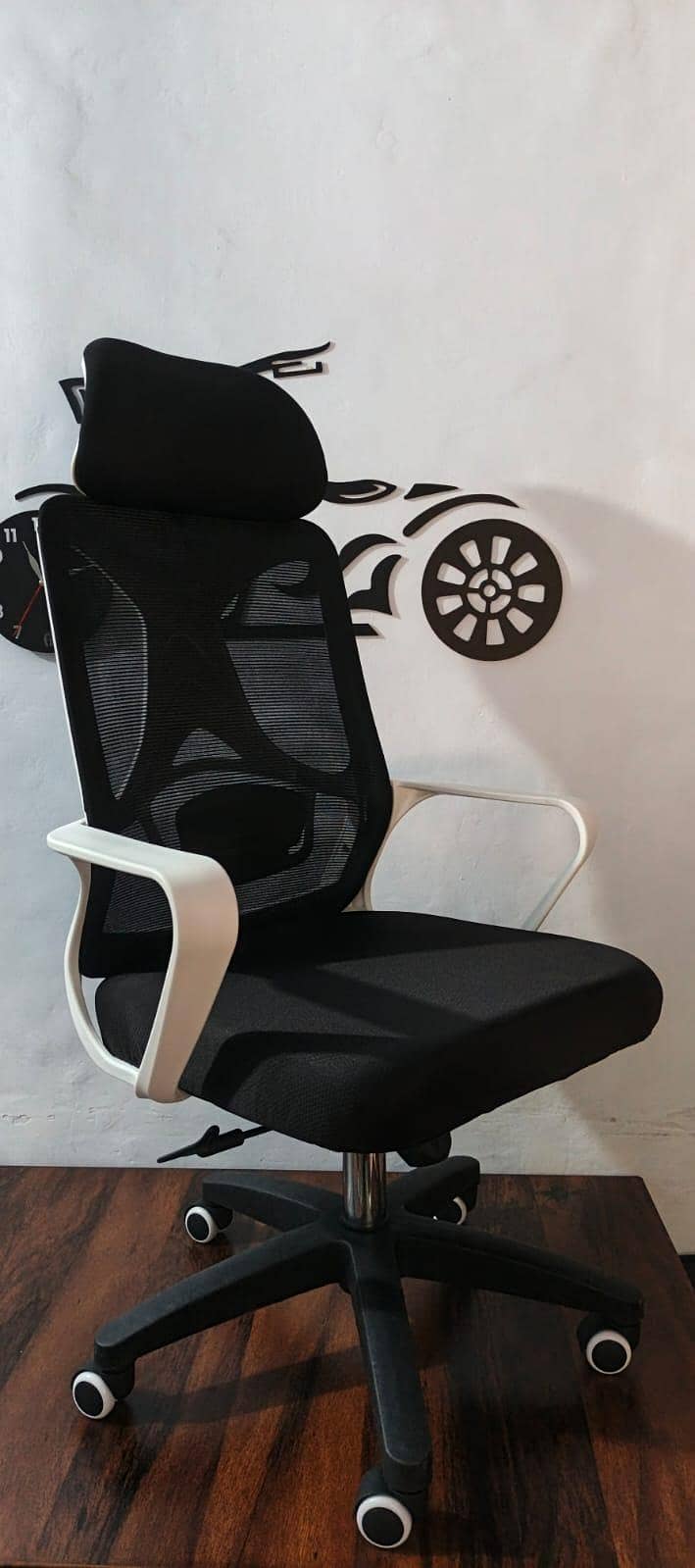 Office/computer/gaming chairs 8
