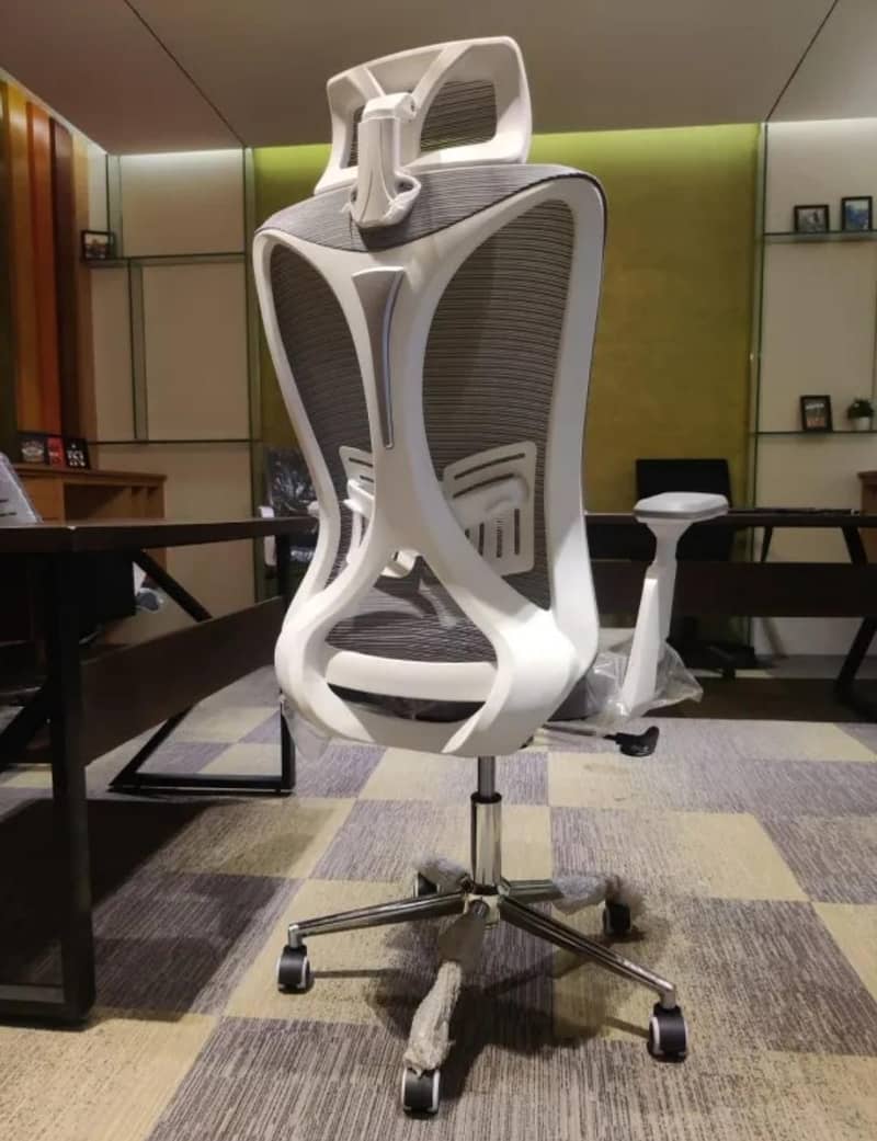 Office/computer/gaming chairs 15