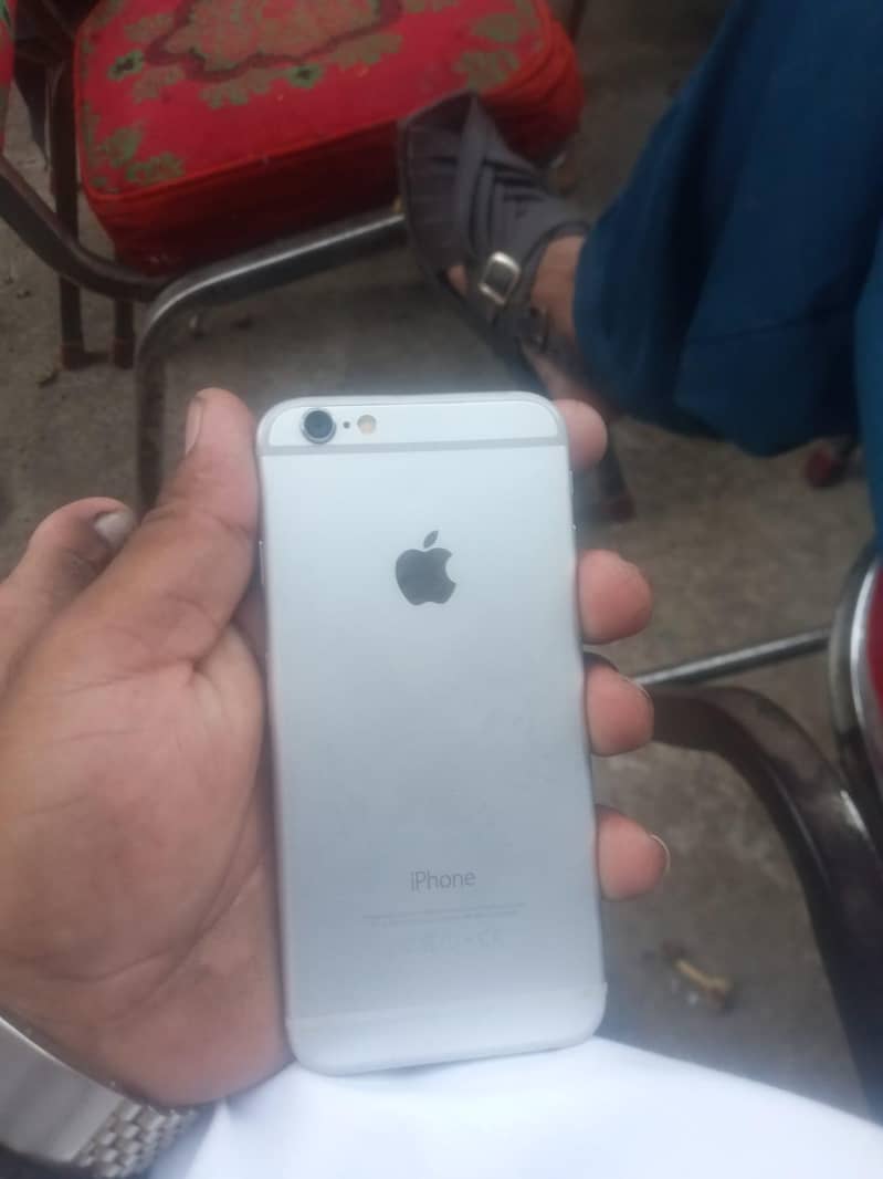 Apple iPhone 6 2