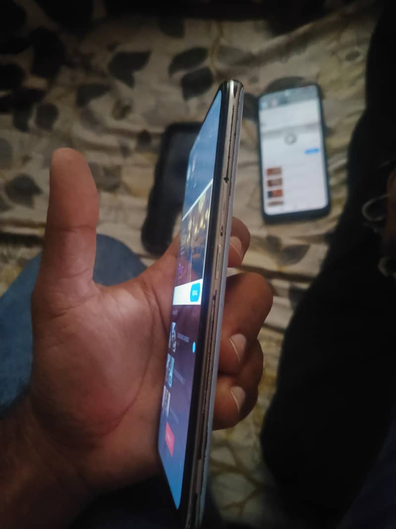 OPPO Reno 5