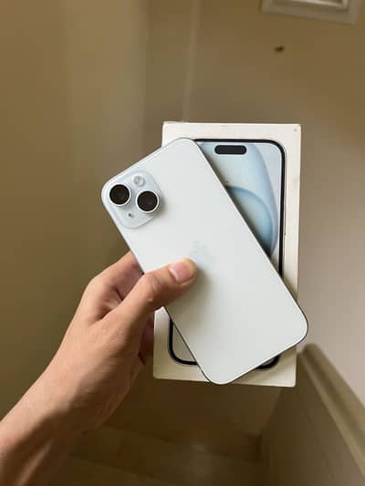 iPhone 15 (Complete Box)