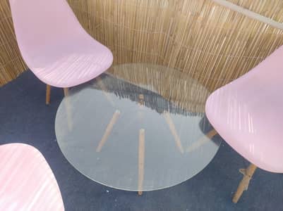 Outdoor table and chairs