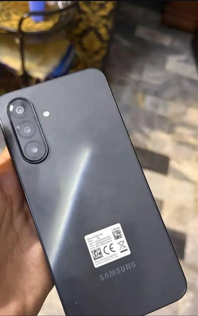 Samsung a17 for sale