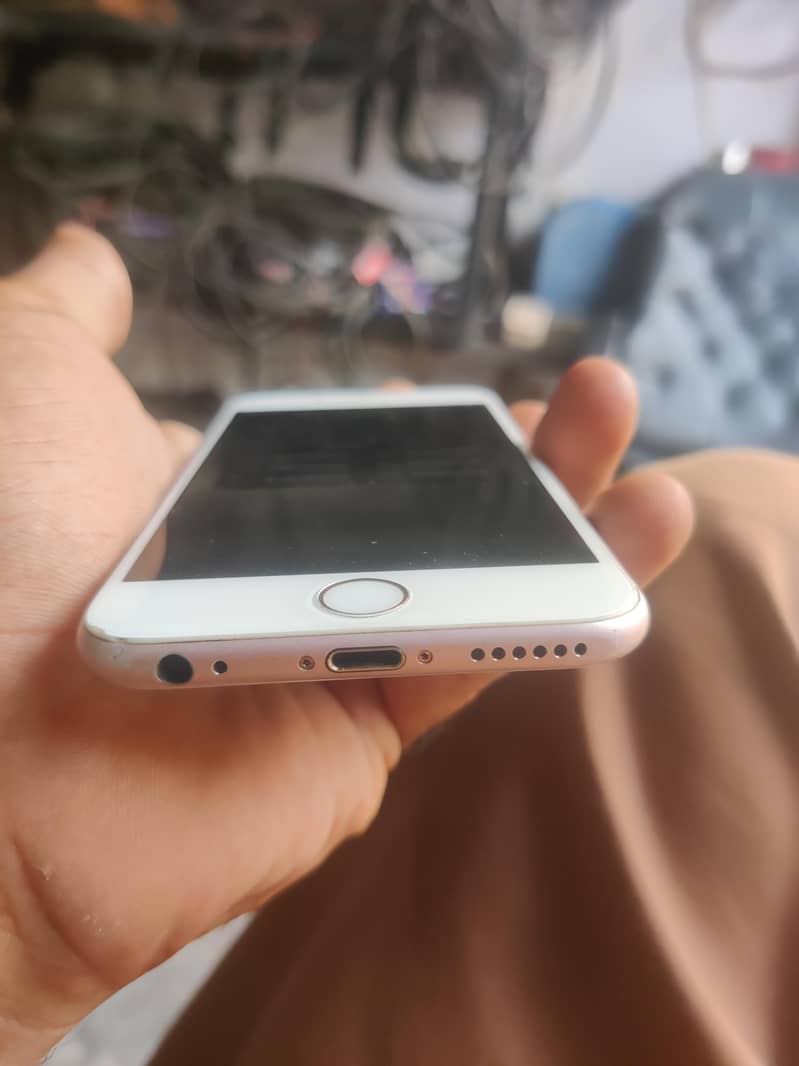 Apple iPhone 6S 2