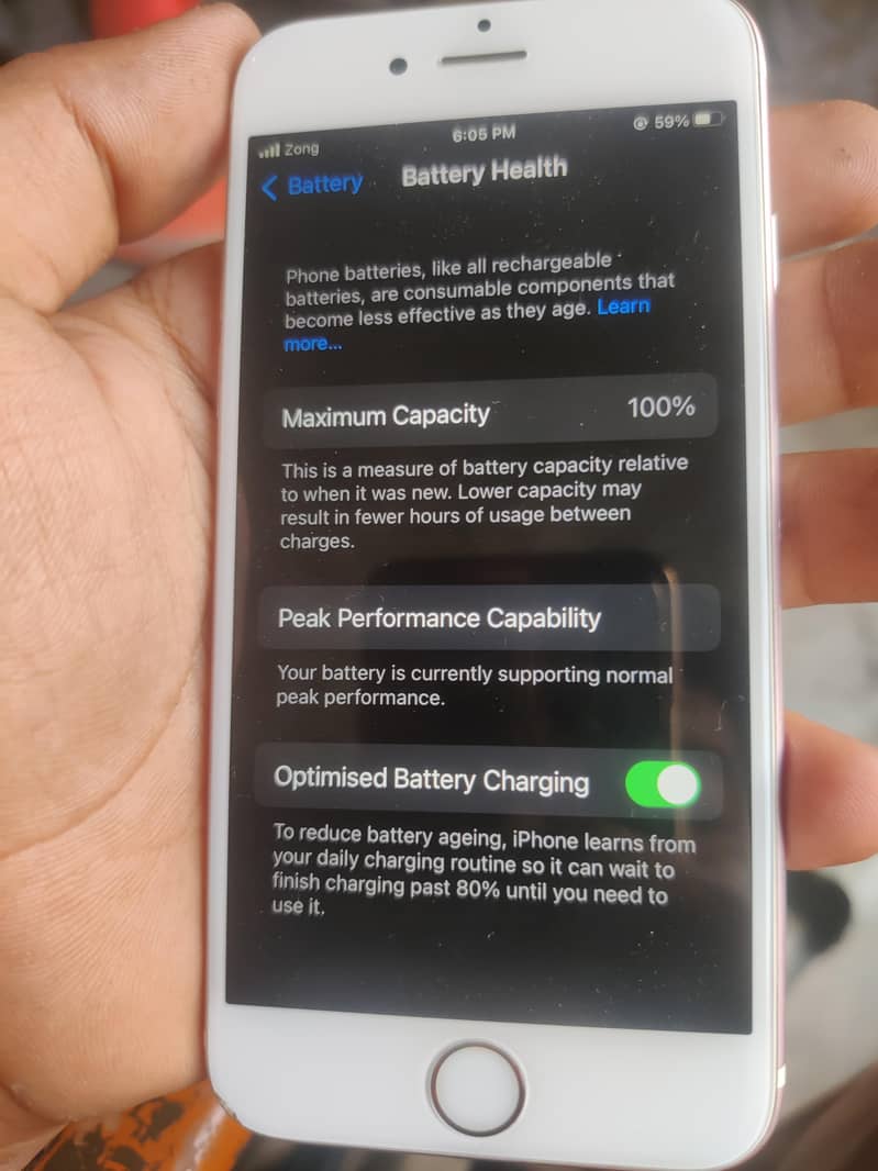 Apple iPhone 6S 4
