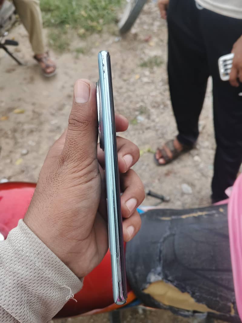Infinix Zero 40 3