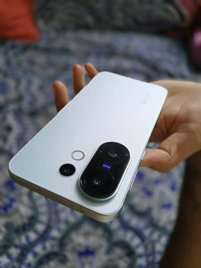 Vivo X200 fe 4 sale full box