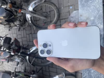 Apple iPhone 13 Pro