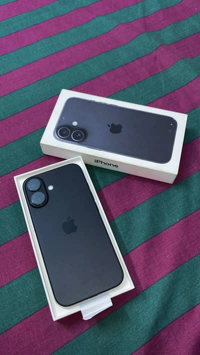 Apple iPhone 16