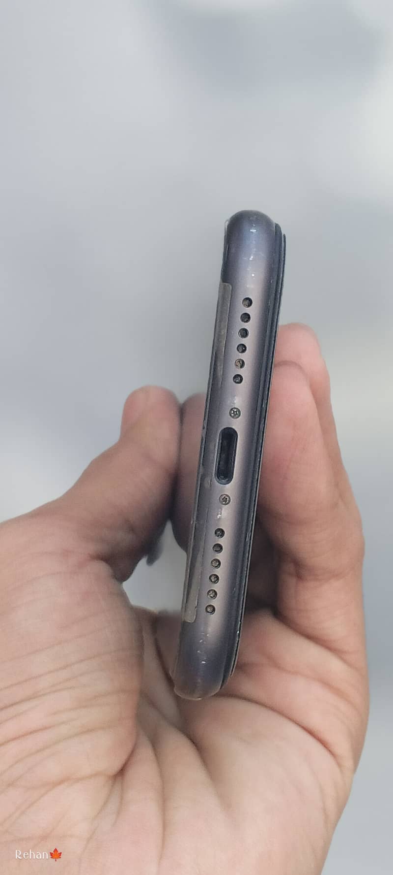 Apple iPhone 11 4