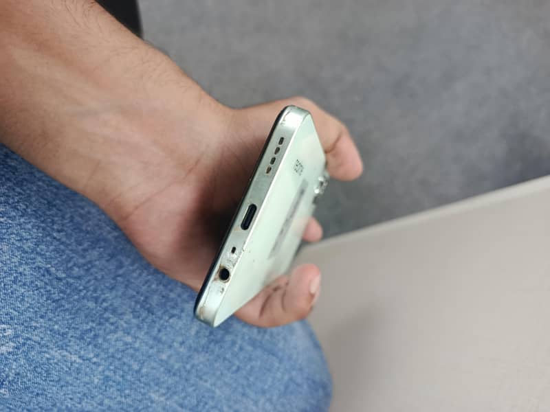 Realme Note 60 2