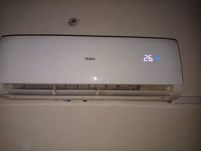 1 ton haier Ac