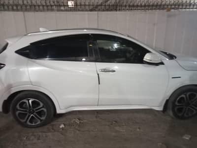 Honda Vezel 2015