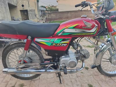honda cd 70 condition 10/9.5