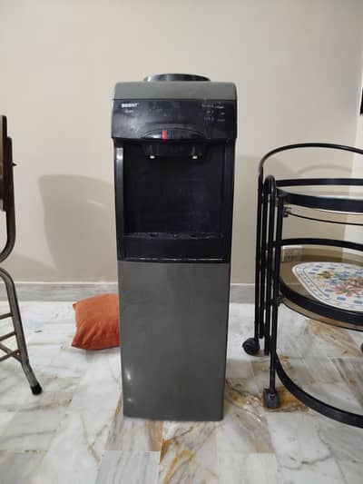 Orient Water Dispenser