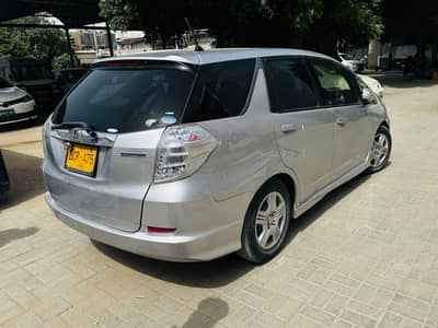 Honda Fit 2012/14 for sale urgent