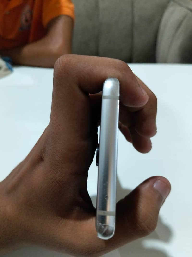 One Plus 8 5