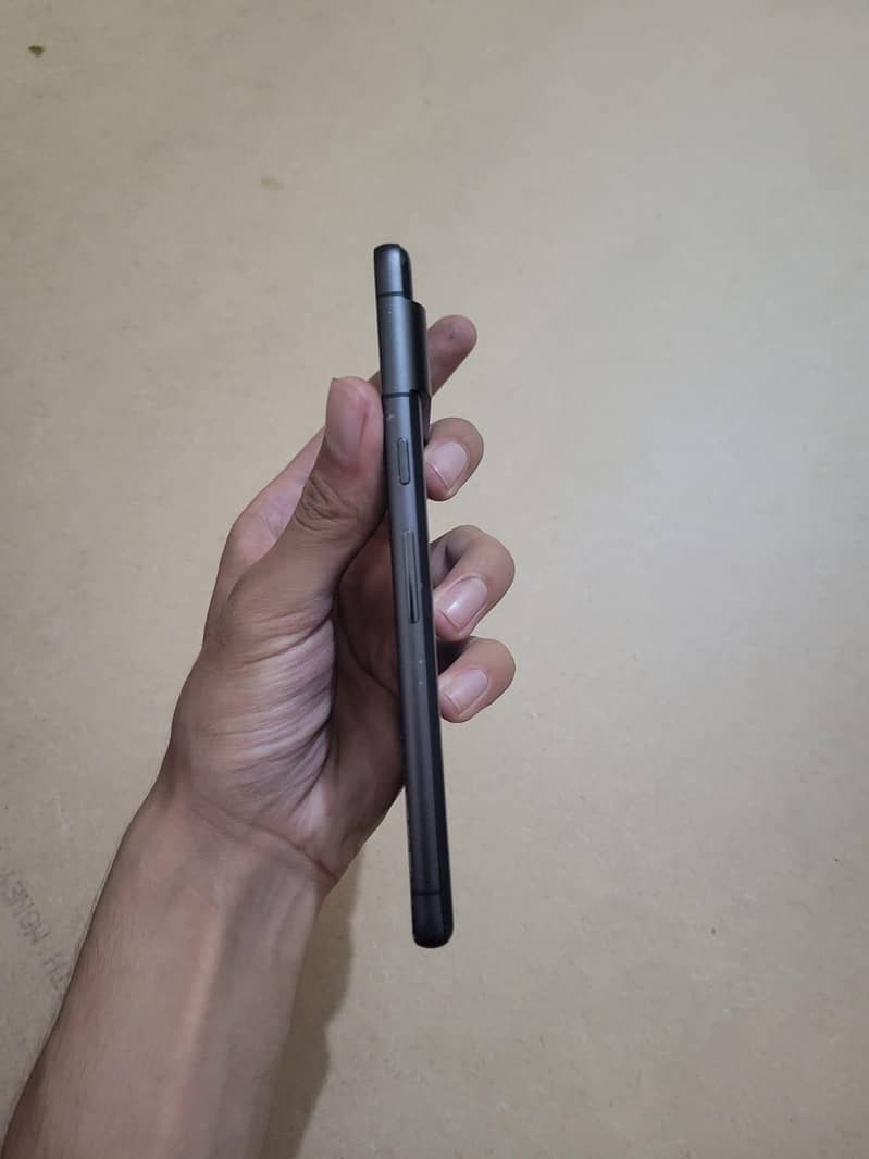 Google Pixel 7 5