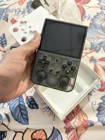 Anbernic rg 353v Retro console