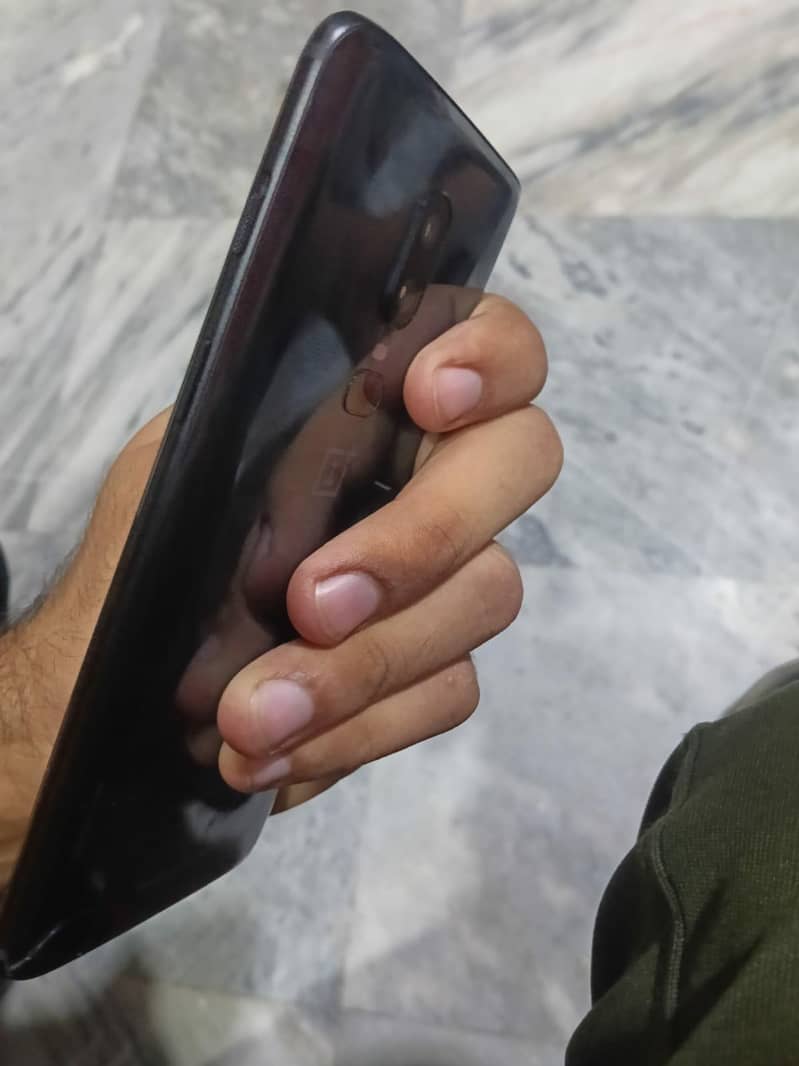One Plus 6 4