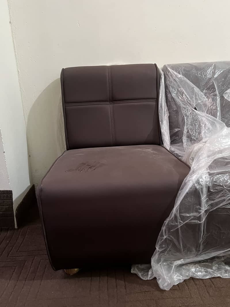 Sofa set 0