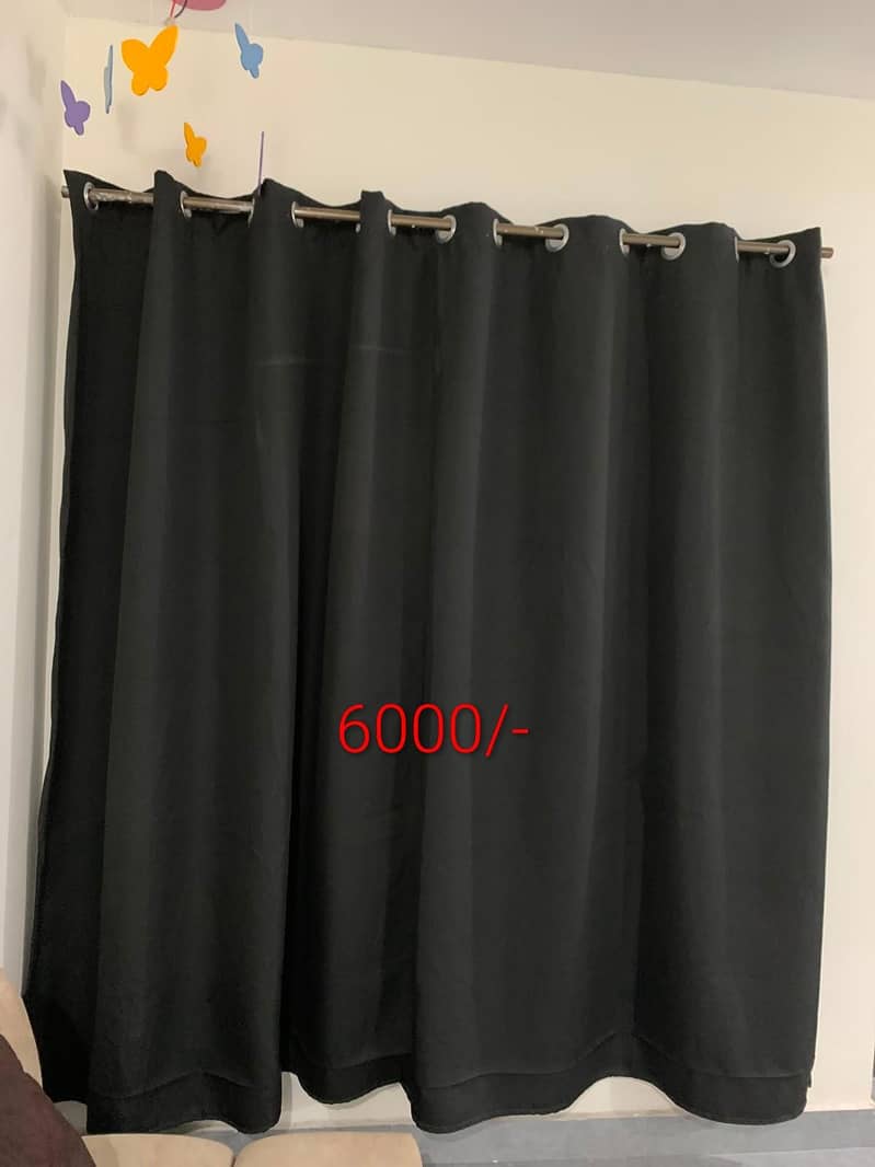 4 curtains 1