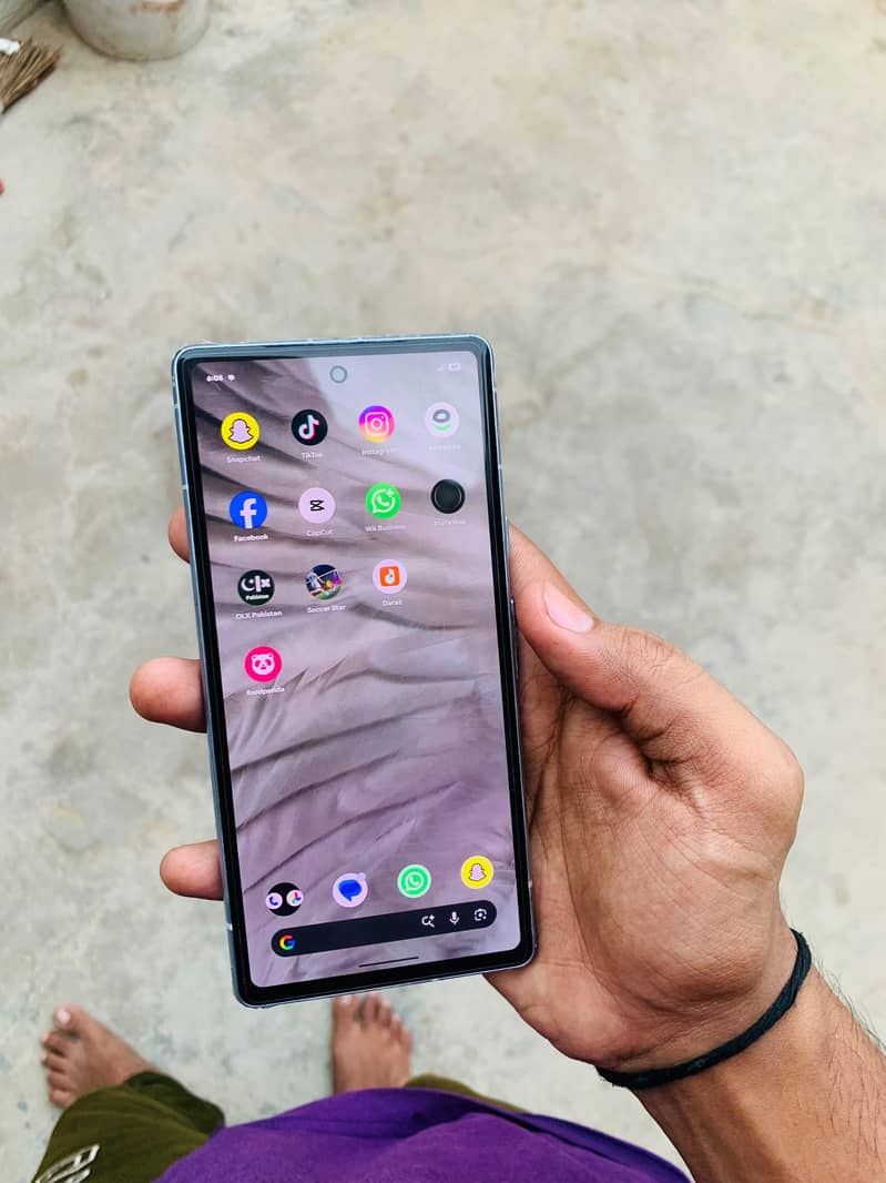 Google Pixel 7a 5