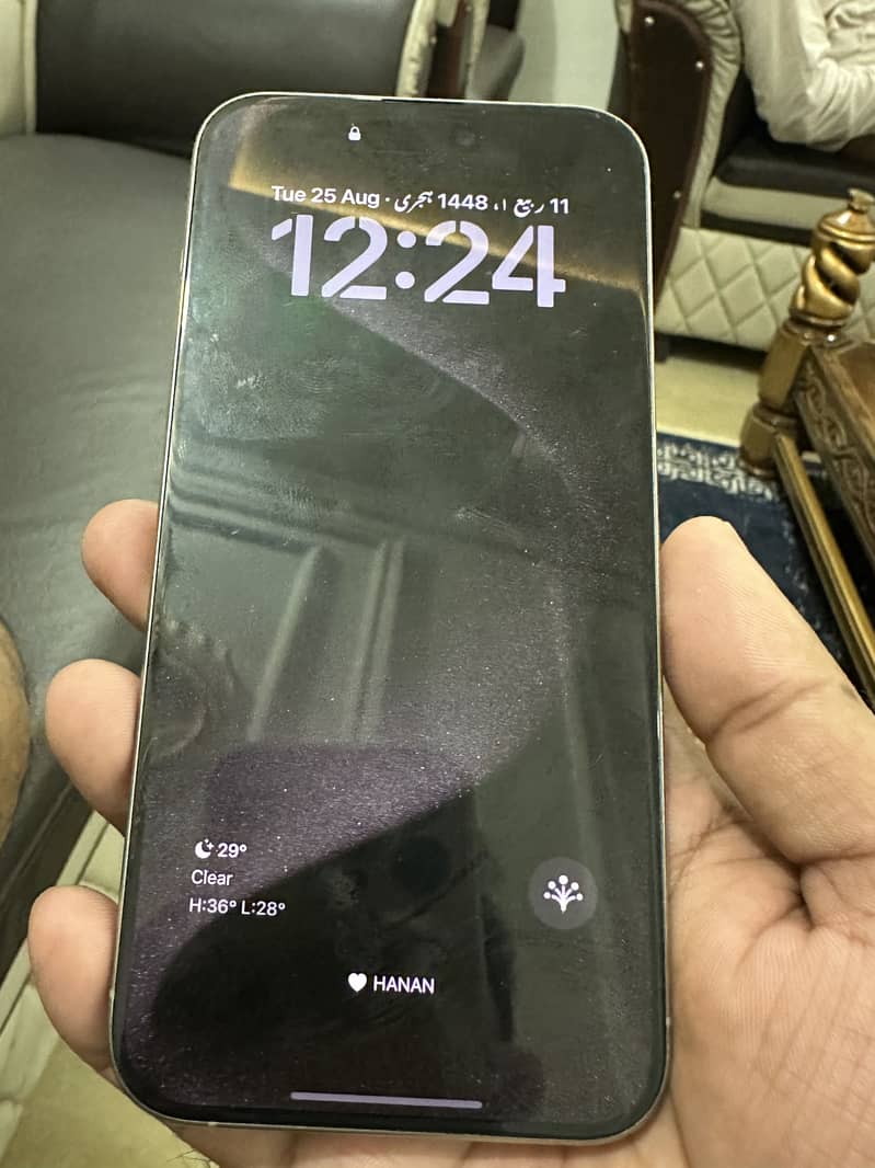 Apple iPhone 15 Pro Max 1