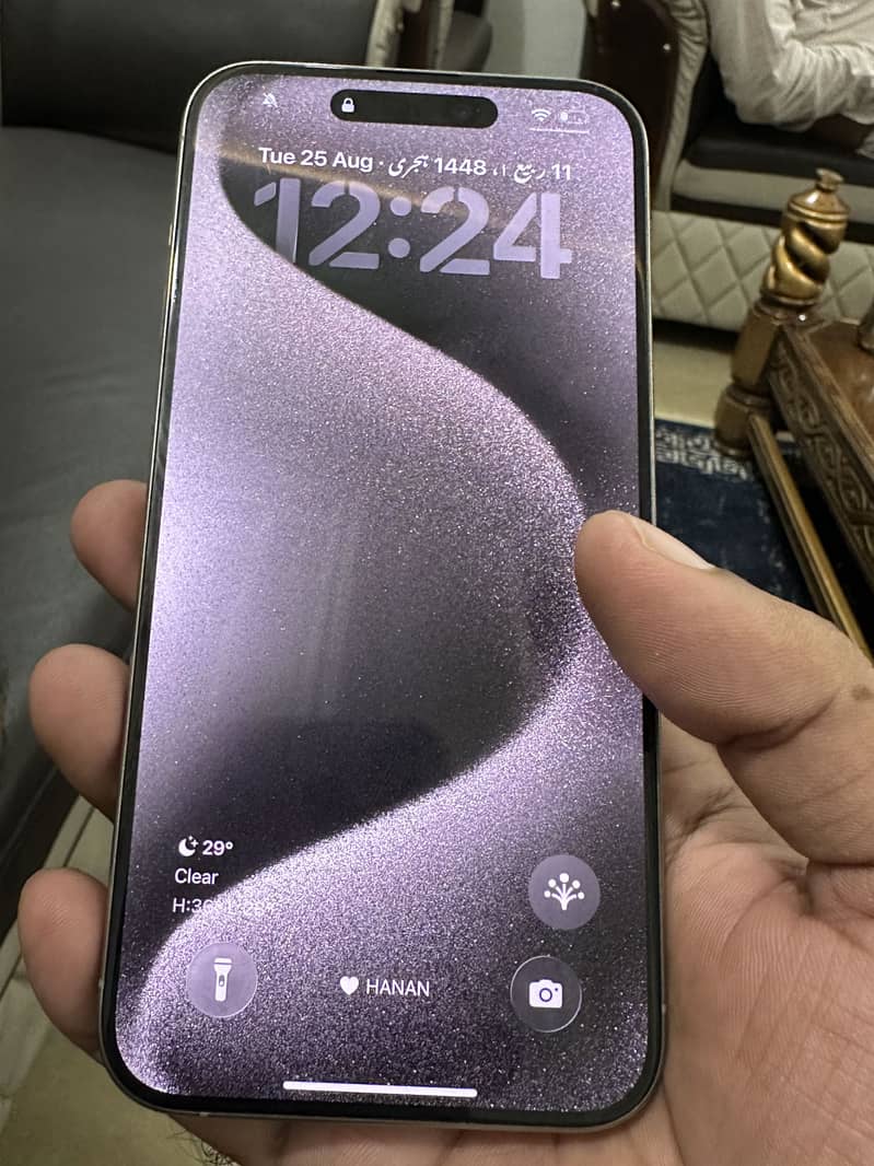 Apple iPhone 15 Pro Max 3