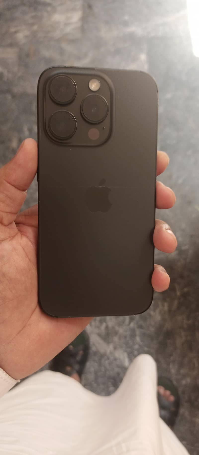 Apple iPhone 15 Pro 1 TB 5