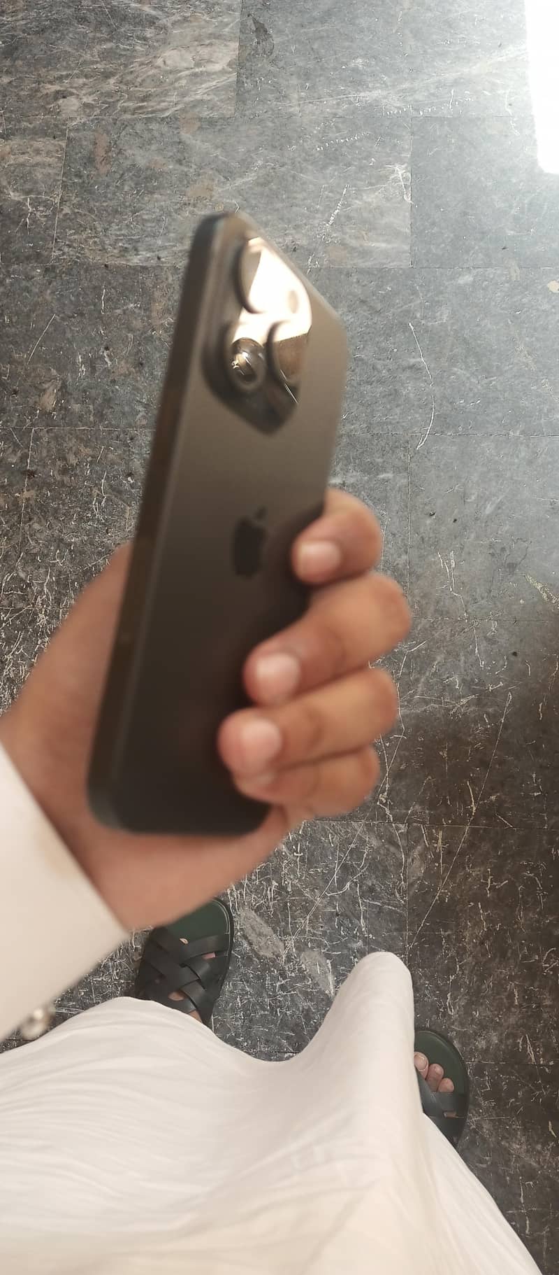 Apple iPhone 15 Pro 1 TB 6